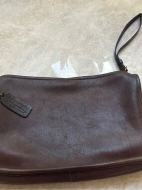 Vintage coach zip top Clutch Travel Collection Leather Mahogany Brown